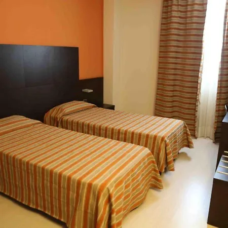 Palace 4*